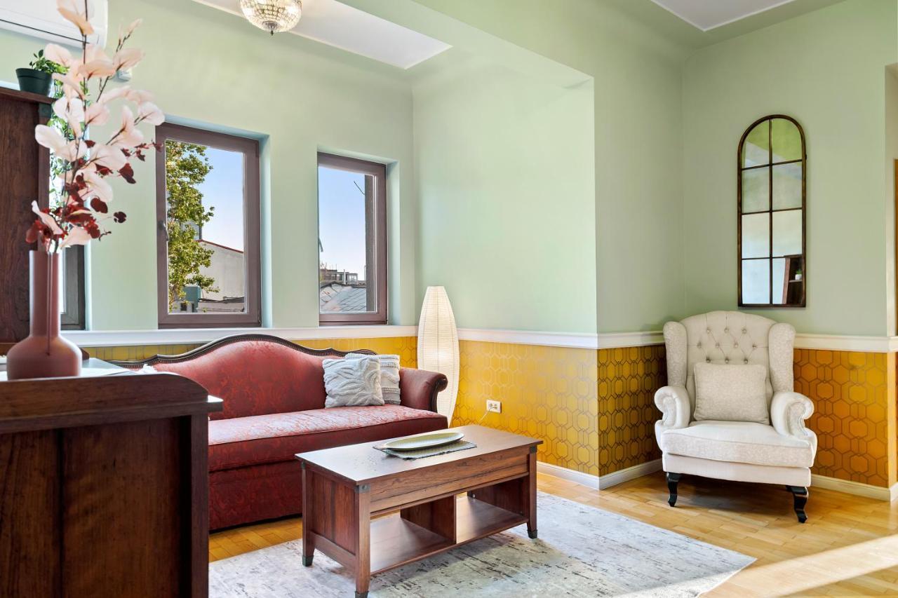 City Heart Retreat Elegant Apartment Bucarest Extérieur photo