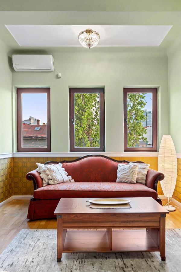City Heart Retreat Elegant Apartment Bucarest Extérieur photo